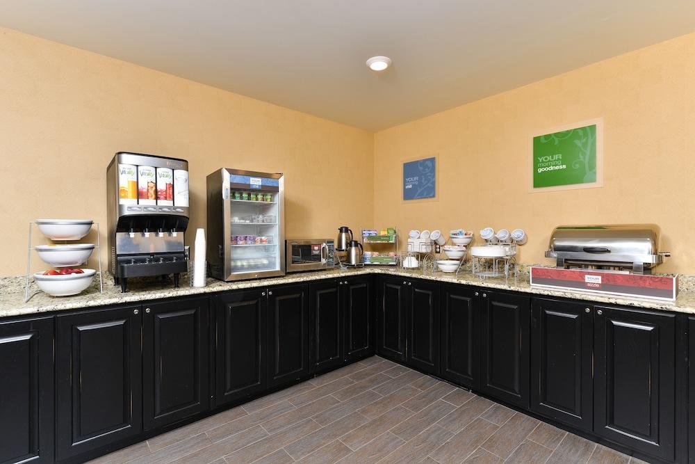 Comfort Suites Near Route 66 Σπρίνγκφιλντ Εξωτερικό φωτογραφία