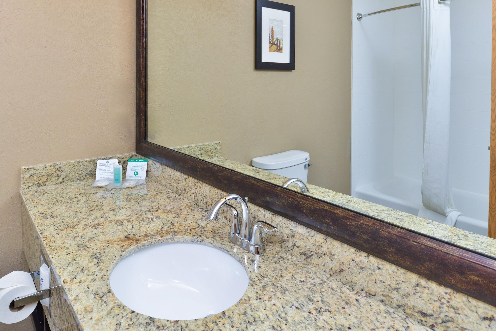Comfort Suites Near Route 66 Σπρίνγκφιλντ Εξωτερικό φωτογραφία