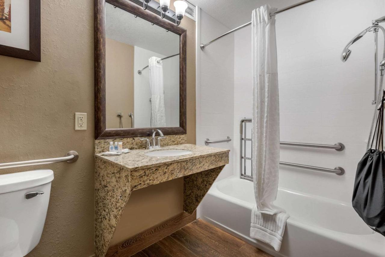 Comfort Suites Near Route 66 Σπρίνγκφιλντ Εξωτερικό φωτογραφία